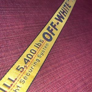 Industrial off white belt v1